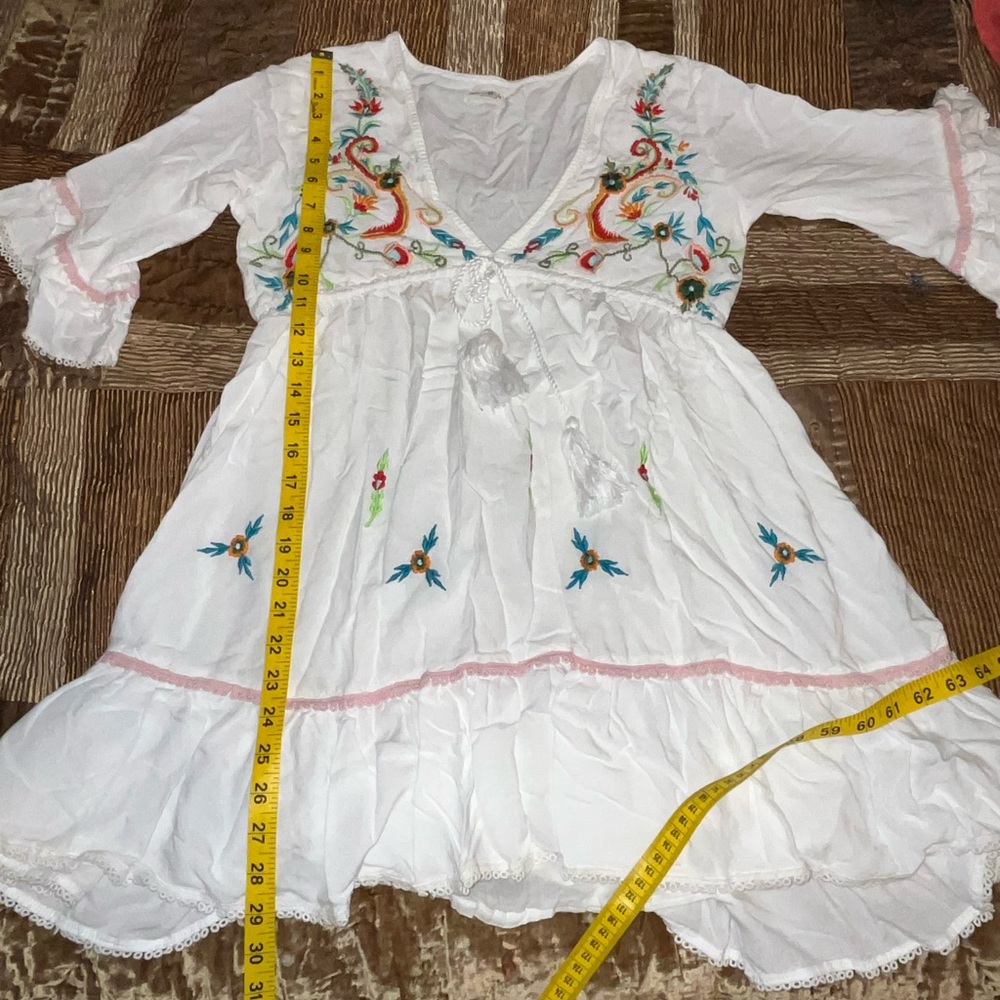 NATURAL LIFE White Dress with Colorful Embroidery - Picture 8 of 11